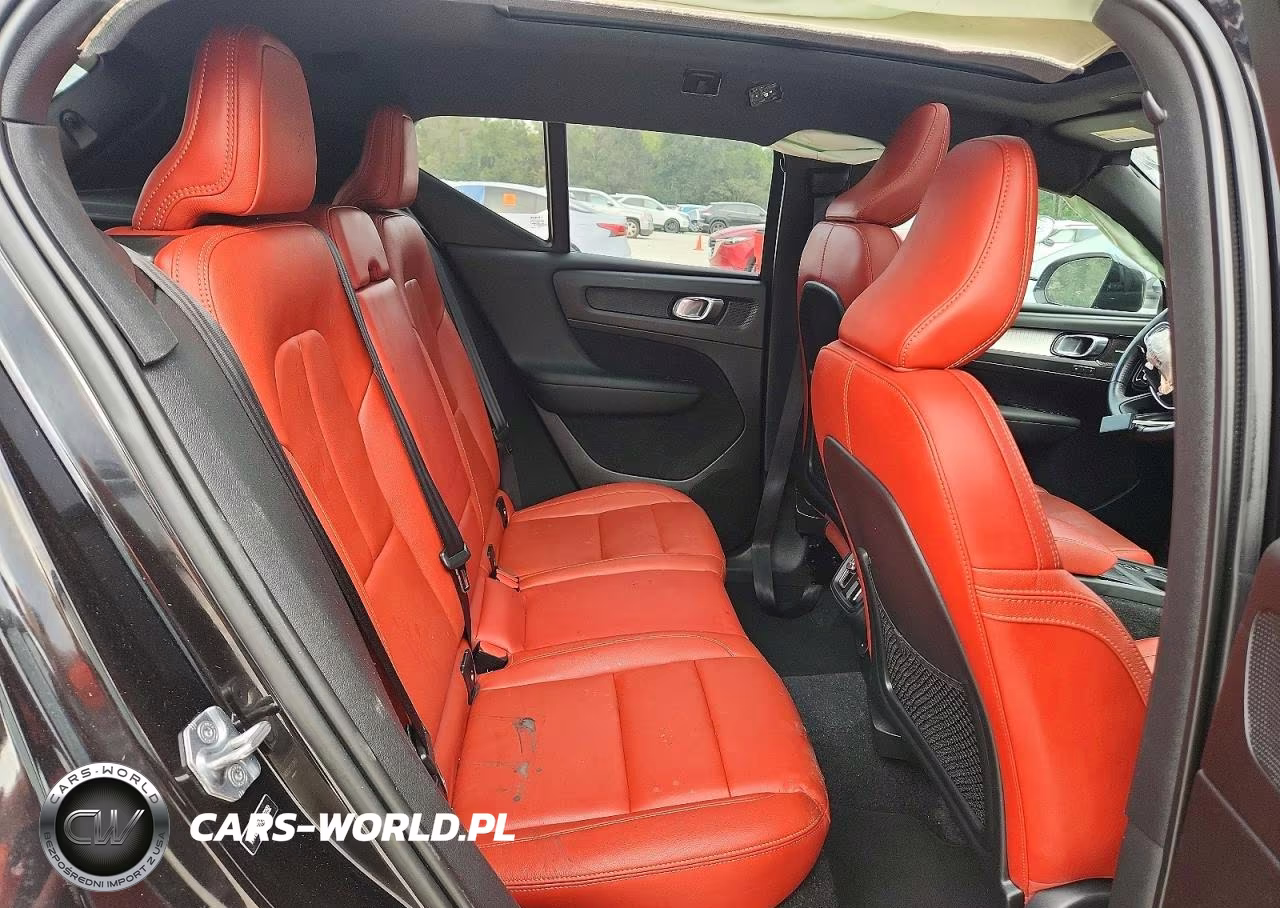 2019 Volvo Xc40 T5 Momentum VIN:YV4162XZ7K2007292 - 11