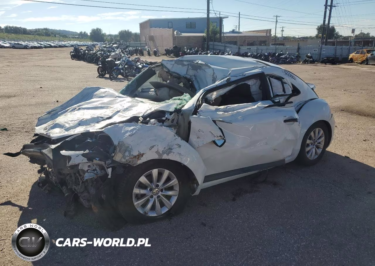 2018 Volkswagen Beetle S