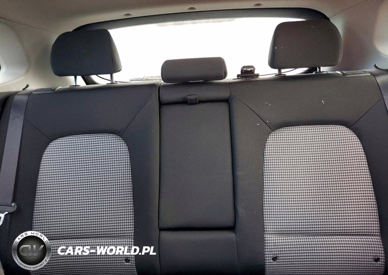 2019 Hyundai Kona VIN:KM8K2CAA1KU209007 - 10