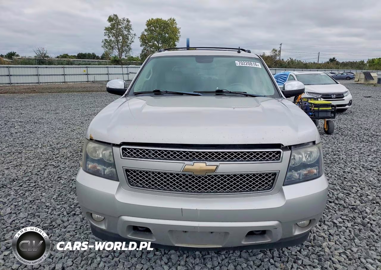 2010 Chevrolet Avalanche Ltz VIN:3GNVKGE03AG102379 - 5