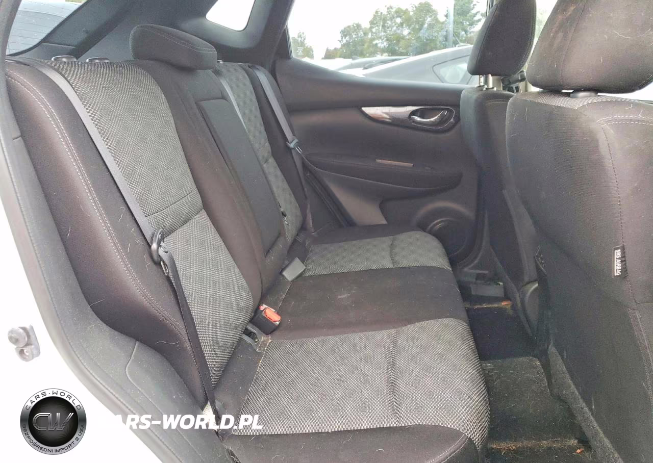 2017 Nissan Rogue Sport S VIN:JN1BJ1CPXHW012351 - 11