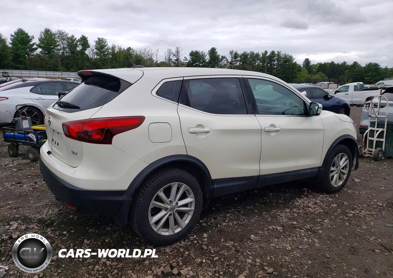 2017 Nissan Rogue Sport S VIN:JN1BJ1CPXHW012351 - 3