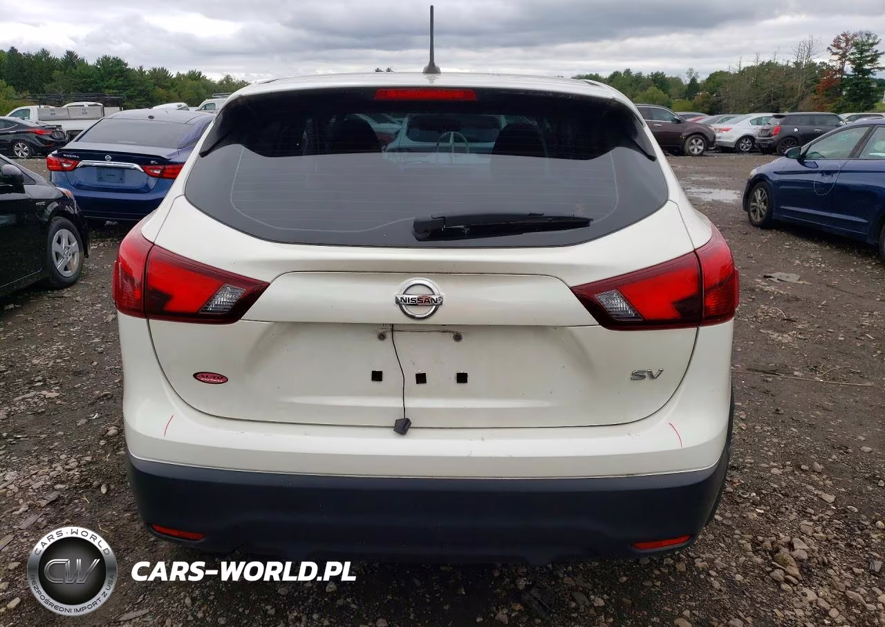 2017 Nissan Rogue Sport S VIN:JN1BJ1CPXHW012351 - 6