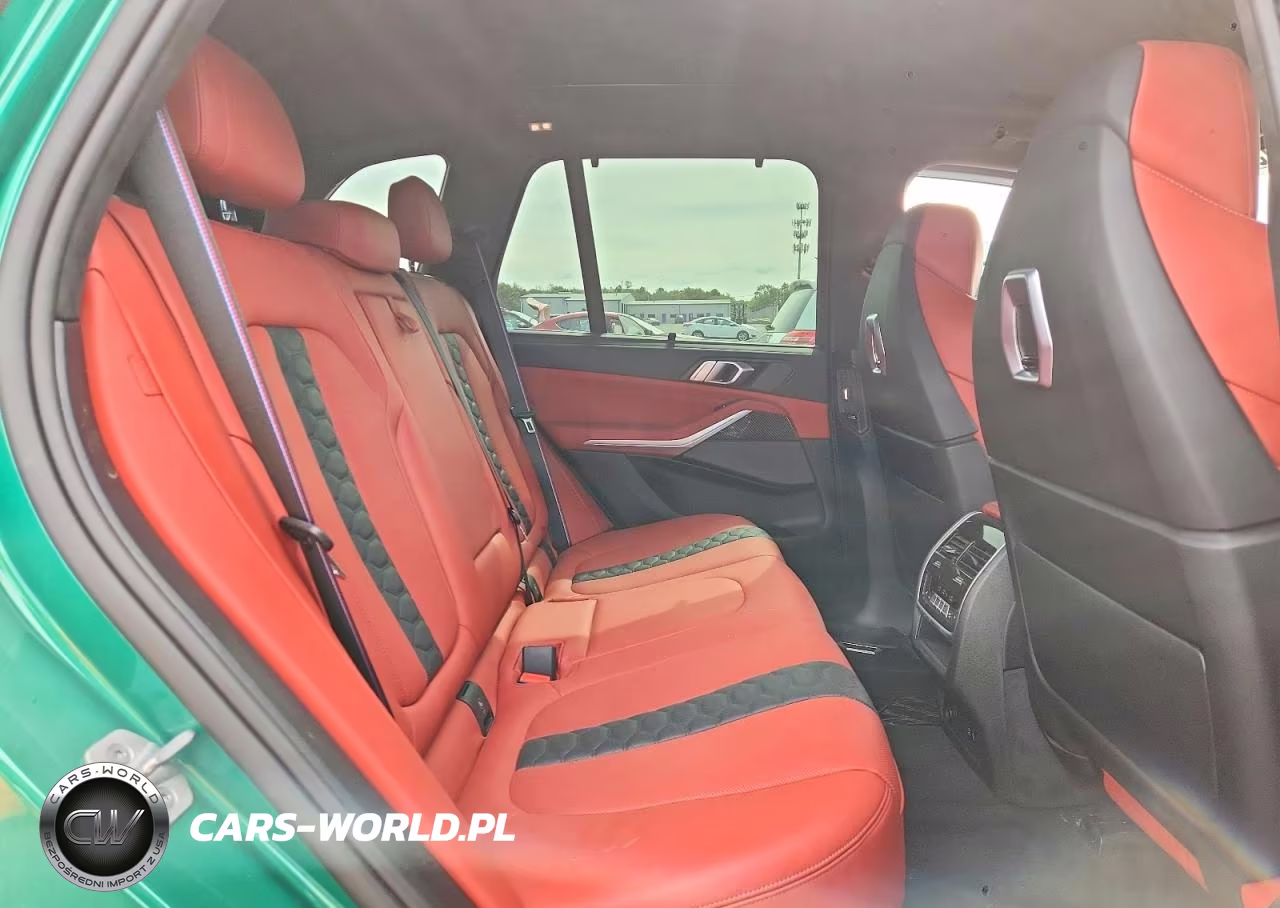 2025 BMW X5 M Competition VIN:5YM13ET02S9Y60282 - 11