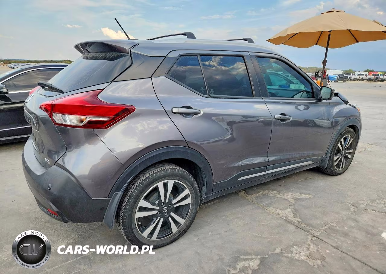 2020 Nissan Kicks Sr VIN:3N1CP5DV5LL500774 - 3