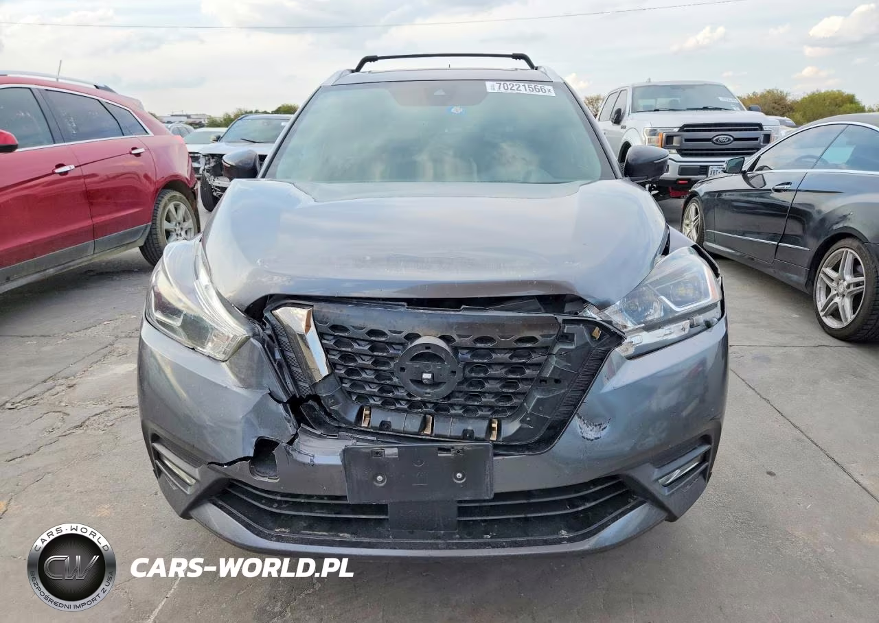 2020 Nissan Kicks Sr VIN:3N1CP5DV5LL500774 - 5