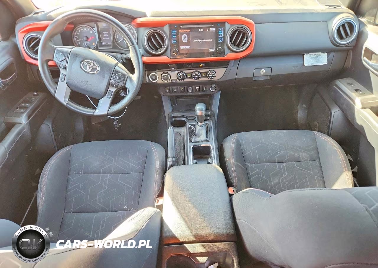 2018 Toyota Tacoma Trd Off-Road VIN:3TMDZ5BN4JM050105 - 8