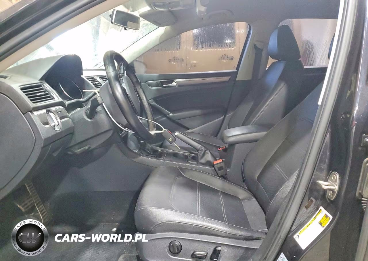 2018 Volkswagen Passat S VIN:1VWAA7A39JC035037 - 7