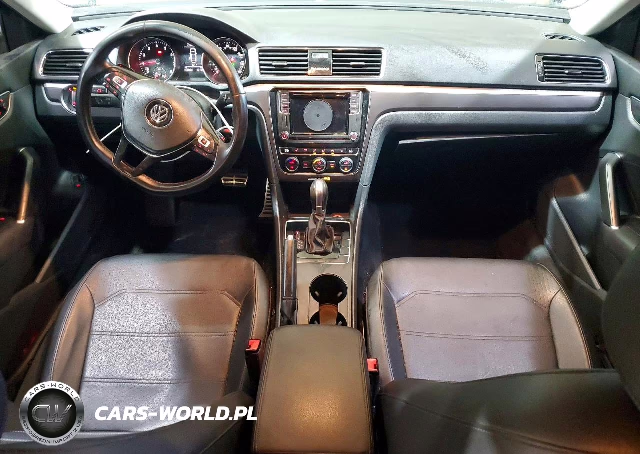 2018 Volkswagen Passat S VIN:1VWAA7A39JC035037 - 8