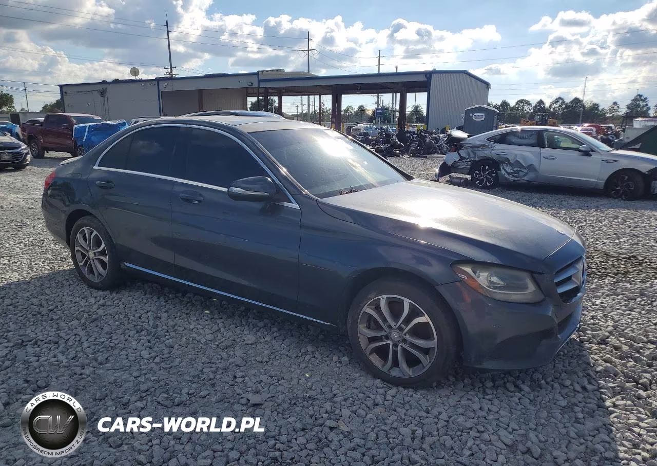 2016 Mercedes-Benz C 300 4Matic VIN:55SWF4KB0GU104481 - 4