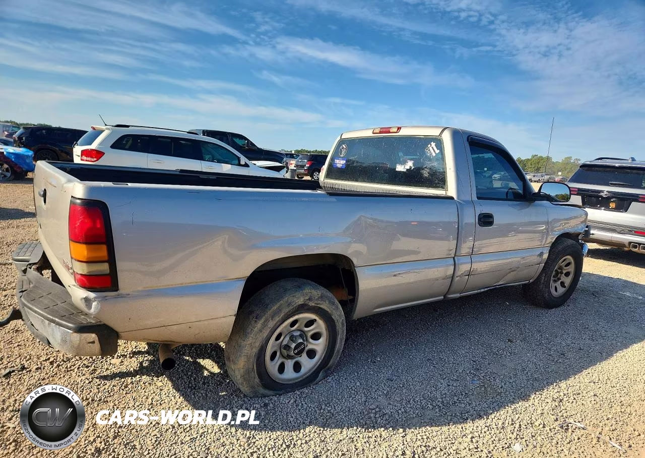 2005 GMC New Sierra C1500 VIN:1GTEC14X45Z250192 - 3