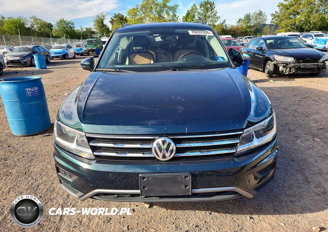 2018 Volkswagen Tiguan Se VIN:3VV3B7AX2JM171683 - 5