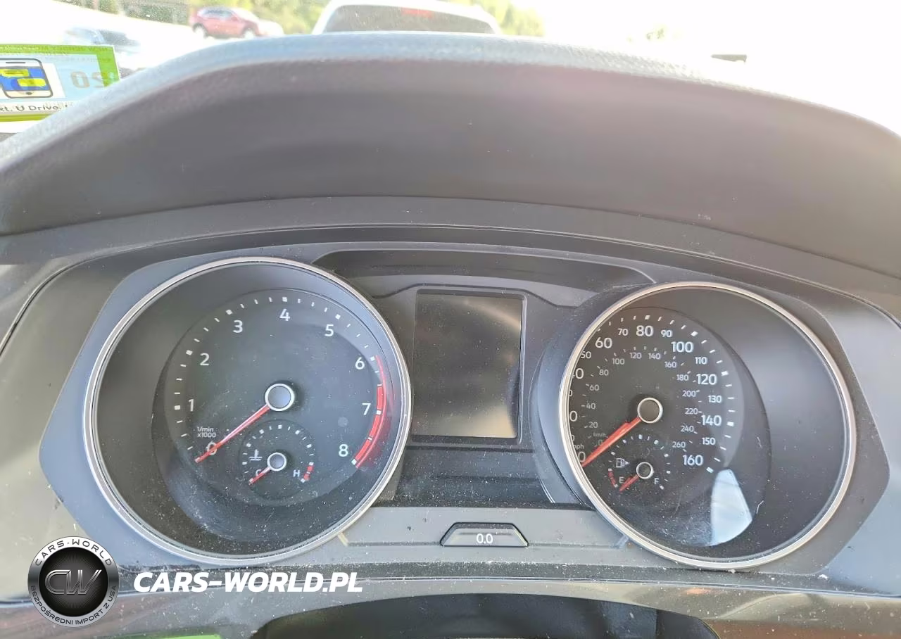 2018 Volkswagen Tiguan Se VIN:3VV3B7AX2JM171683 - 9