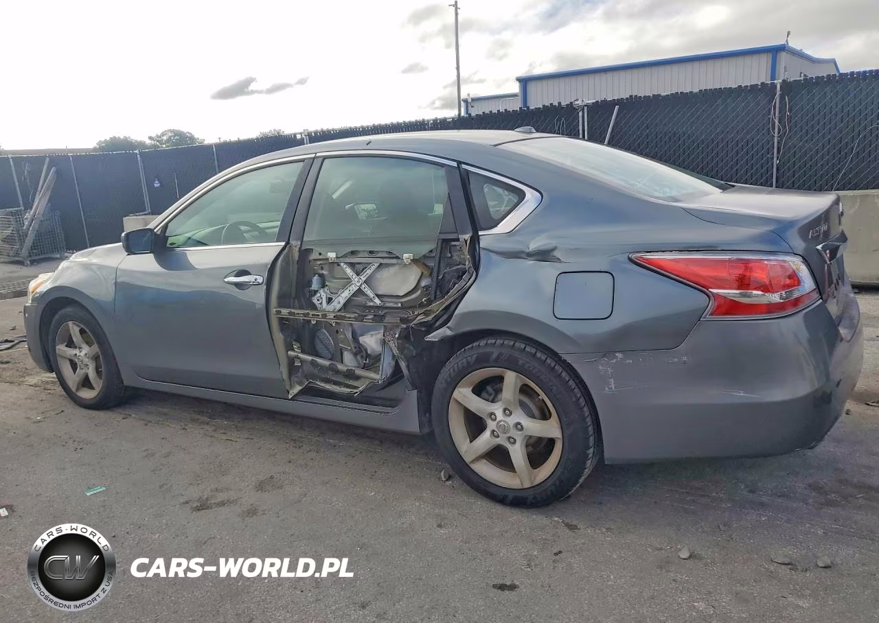 2015 Nissan Altima 2.5 S VIN:1N4AL3AP8FN371546 - 2