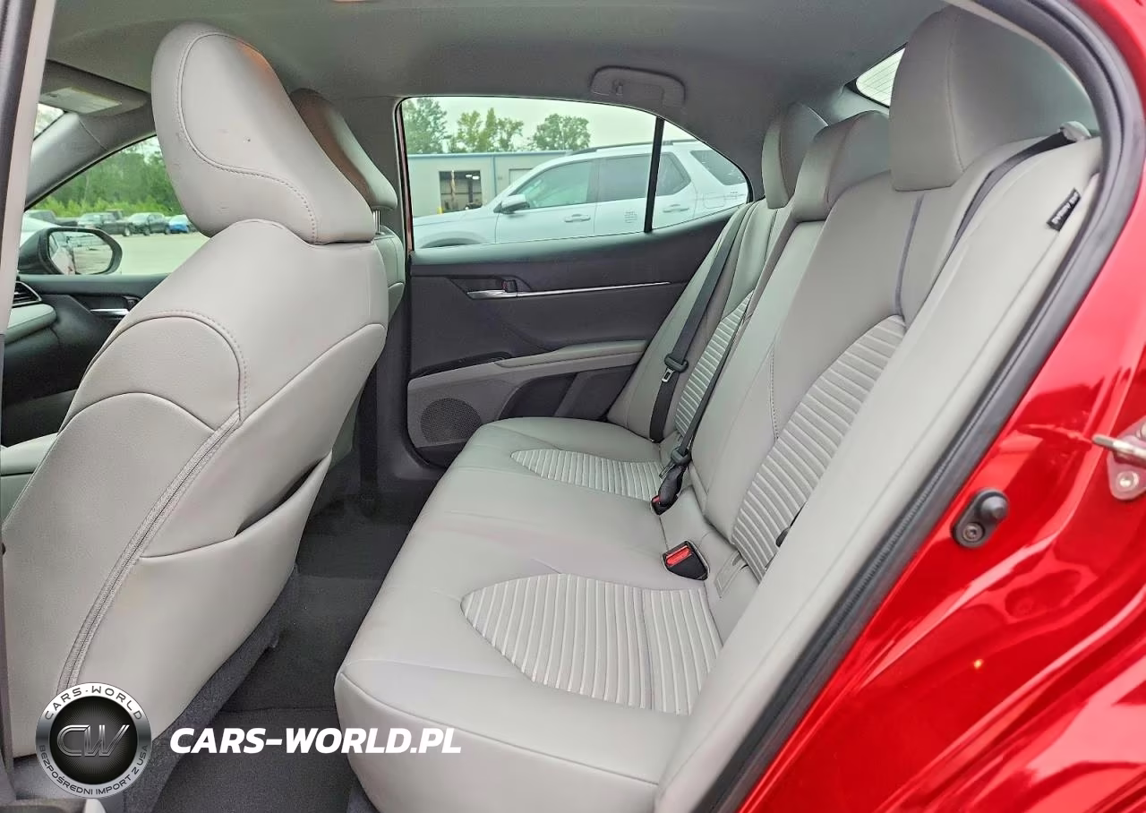 2020 Toyota Camry Se VIN:4T1M11AK1LU365901 - 10