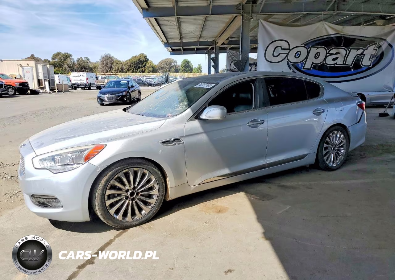 2016 Kia K900 Luxury V8
