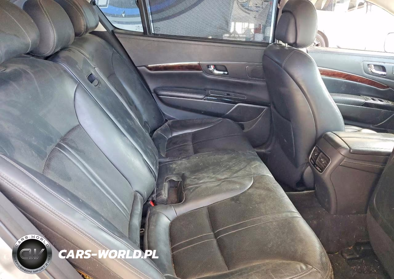 2016 Kia K900 Luxury V8 VIN:KNALW4D4XG6032071 - 10