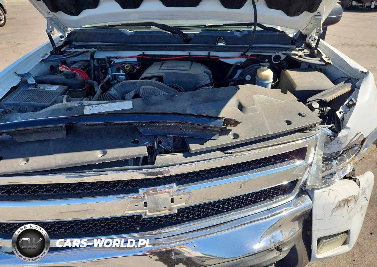 2008 Chevrolet Silverado K1500 VIN:2GCEK190X81325876 - 11