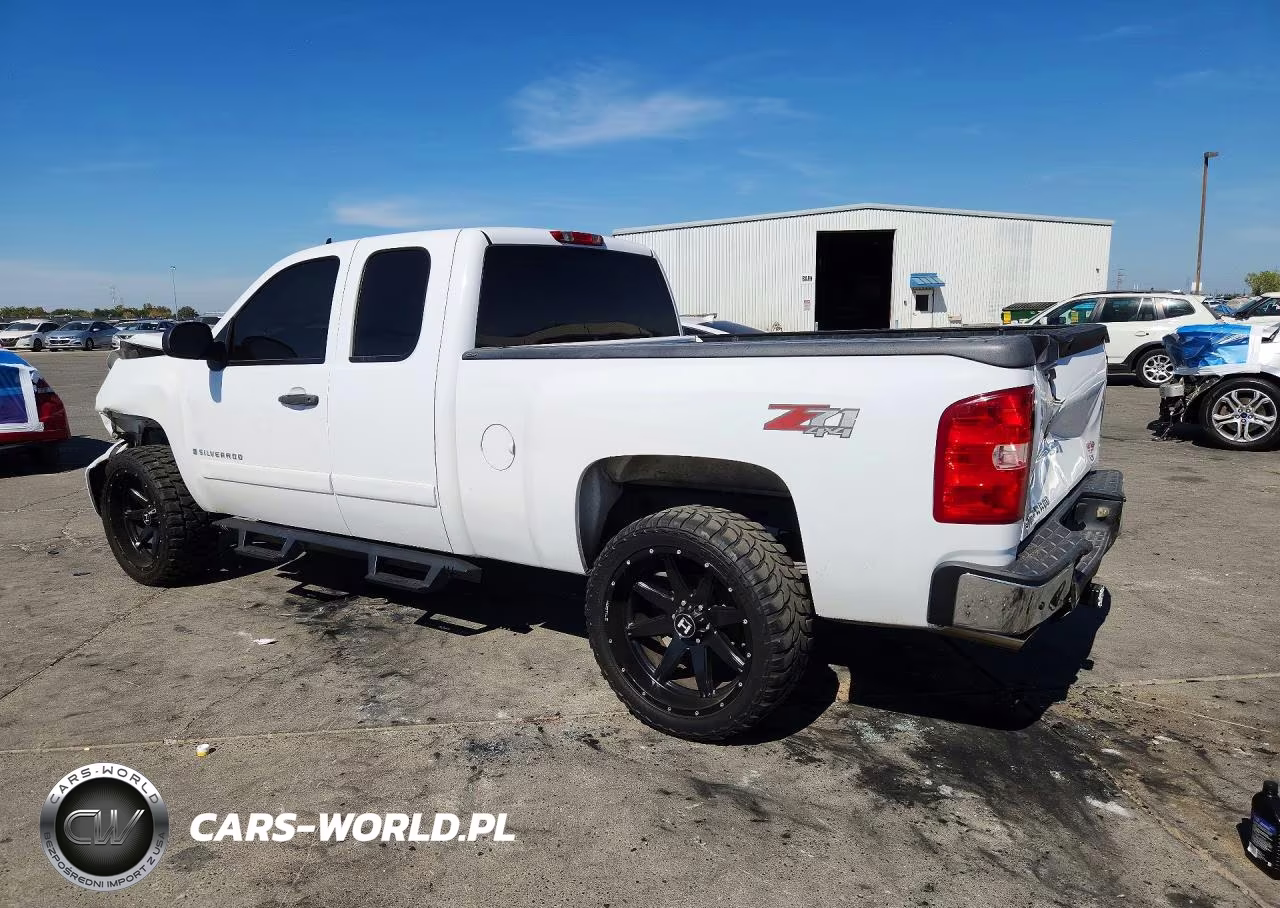 2008 Chevrolet Silverado K1500 VIN:2GCEK190X81325876 - 2