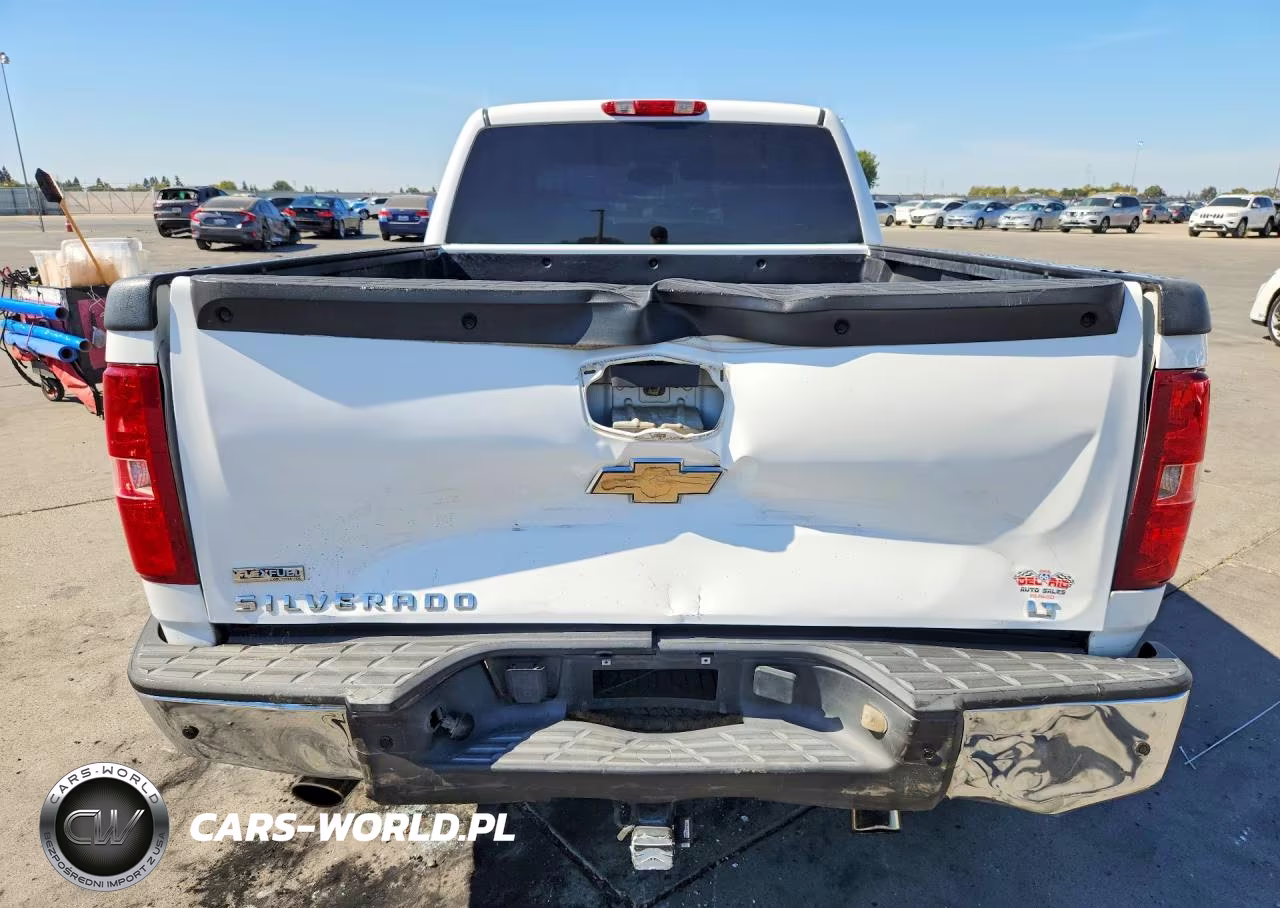 2008 Chevrolet Silverado K1500 VIN:2GCEK190X81325876 - 6