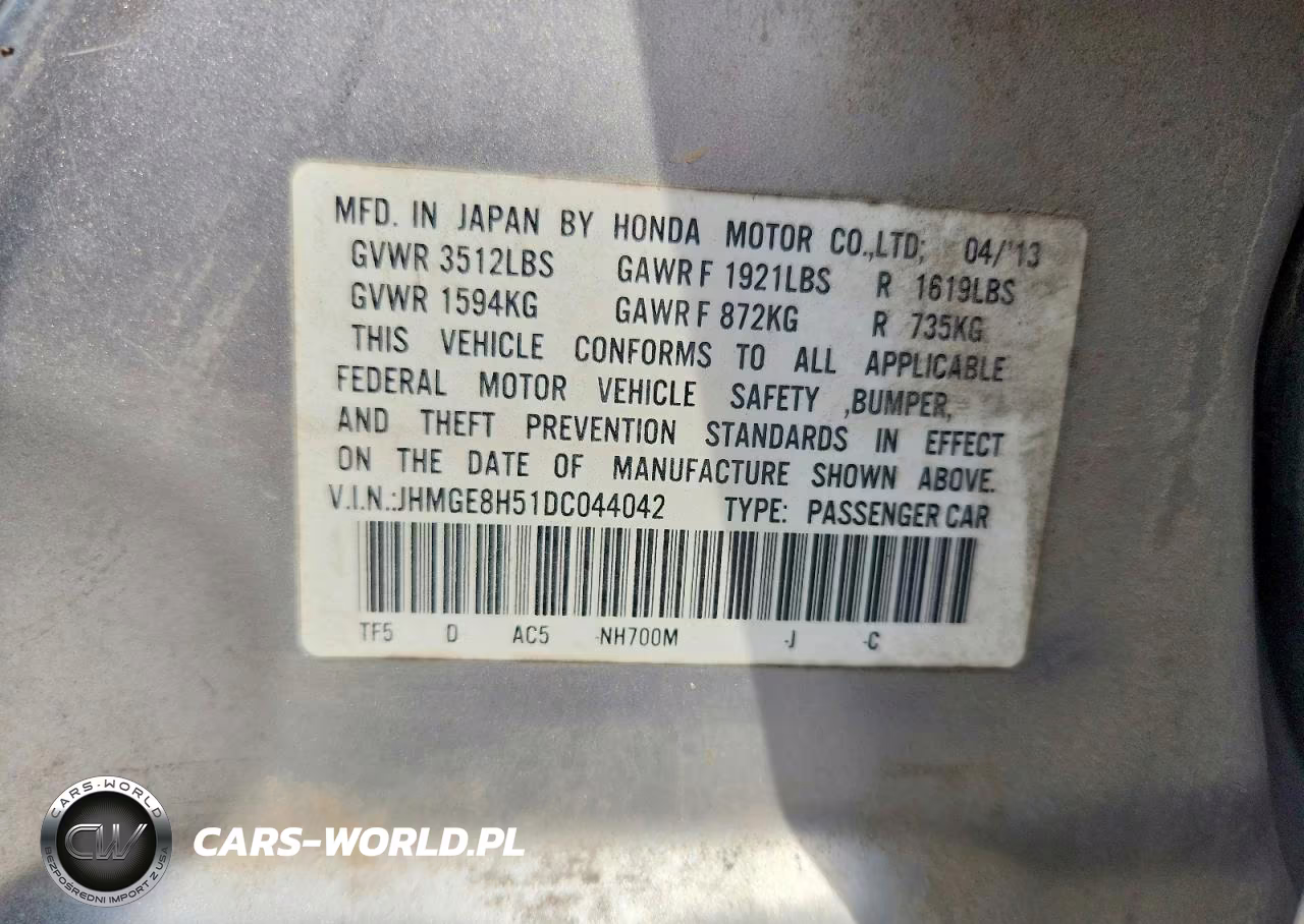 2013 Honda Fit Sport VIN:JHMGE8H51DC044042 - 12