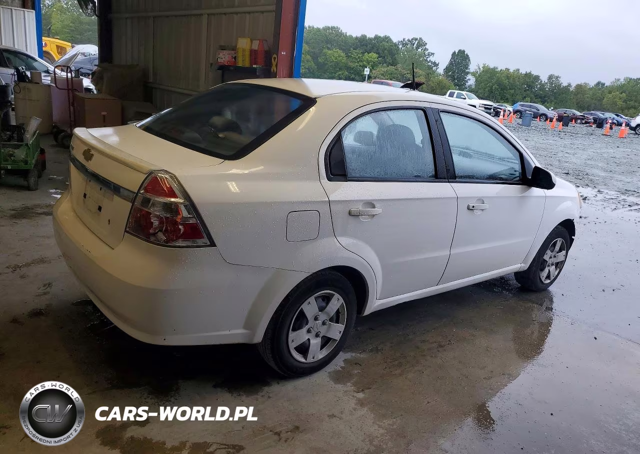 2009 Chevrolet Aveo Ls VIN:KL1TD56EX9B630439 - 3