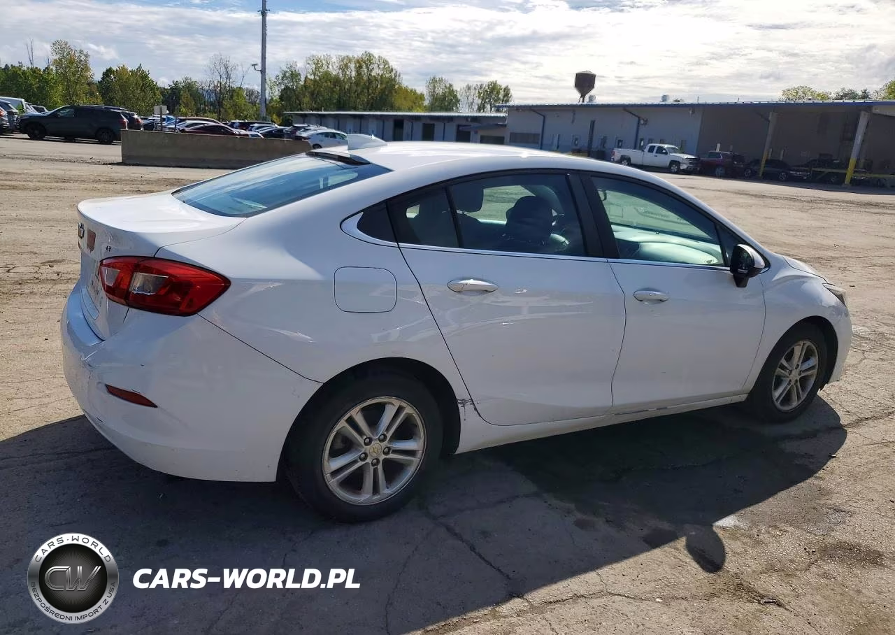 2016 Chevrolet Cruze Lt VIN:1G1BE5SM2G7307204 - 3