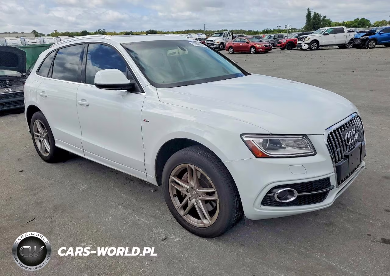2014 Audi Q5 Premium Plus VIN:WA1DGAFP4EA107099 - 4