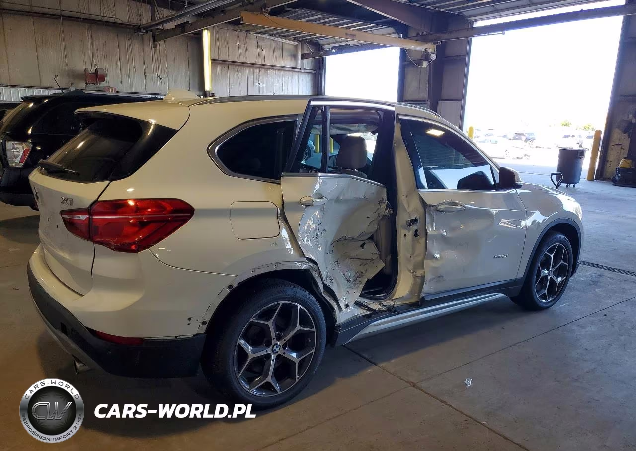 2016 BMW X1 xDrive28I VIN:WBXHT3C39GP887362 - 3