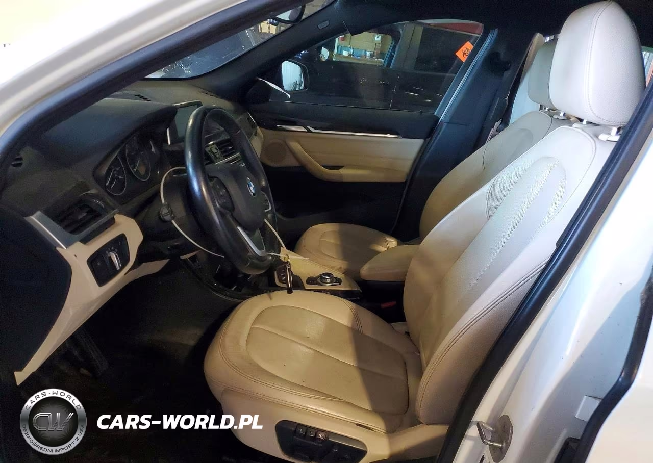 2016 BMW X1 xDrive28I VIN:WBXHT3C39GP887362 - 7
