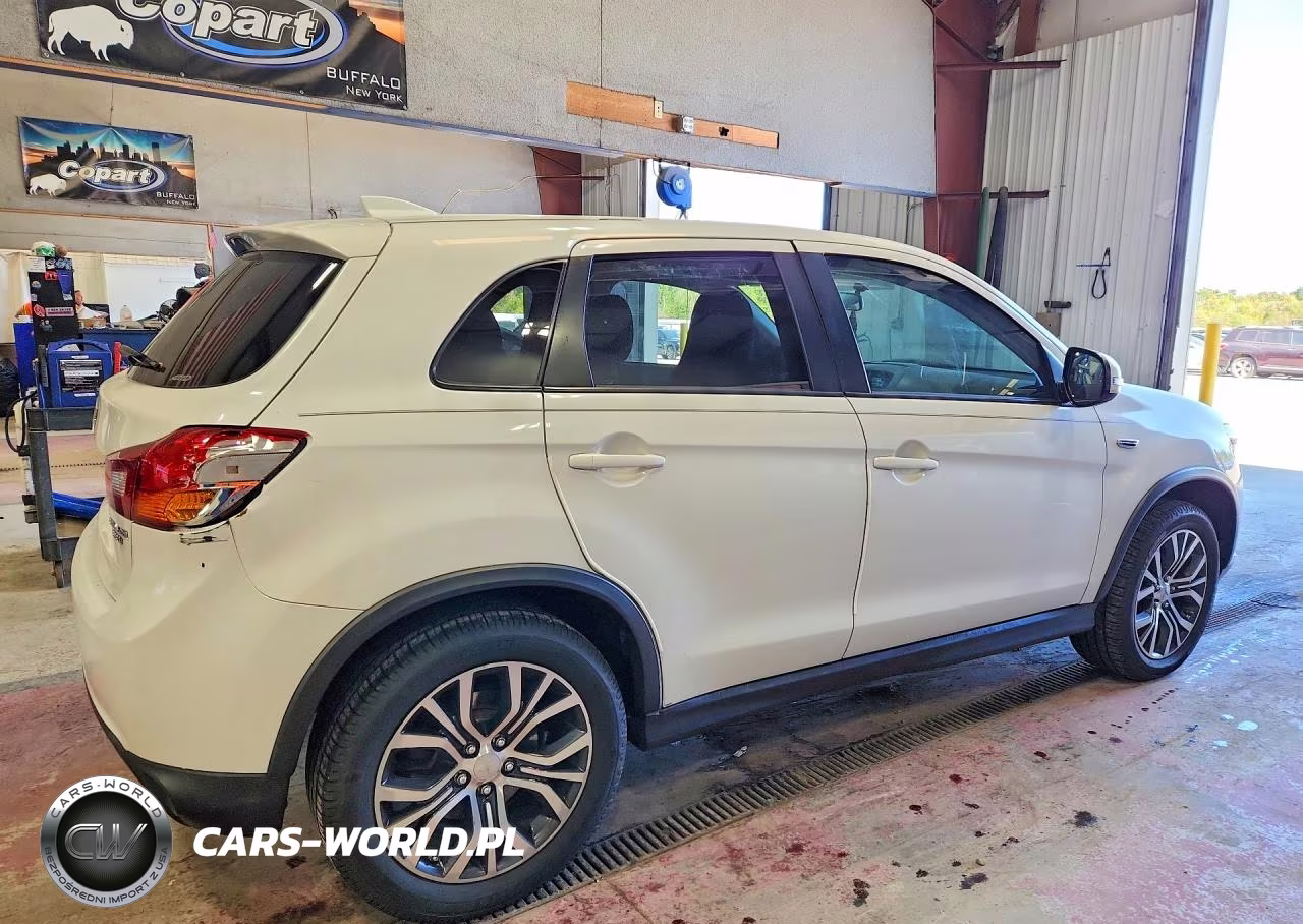 2017 Mitsubishi Outlander Sport Es VIN:JA4AR3AU5HZ040573 - 3