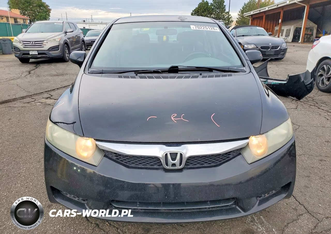2011 Honda Civic Lx VIN:2HGFA1F50BH530758 - 5