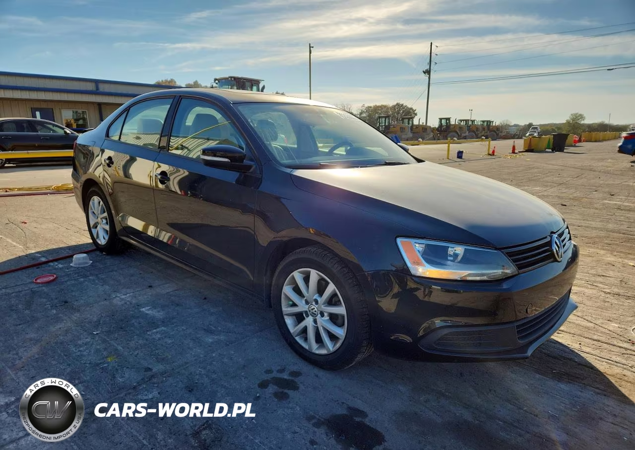 2011 Volkswagen Jetta Se VIN:3VWDX7AJ8BM004372 - 4