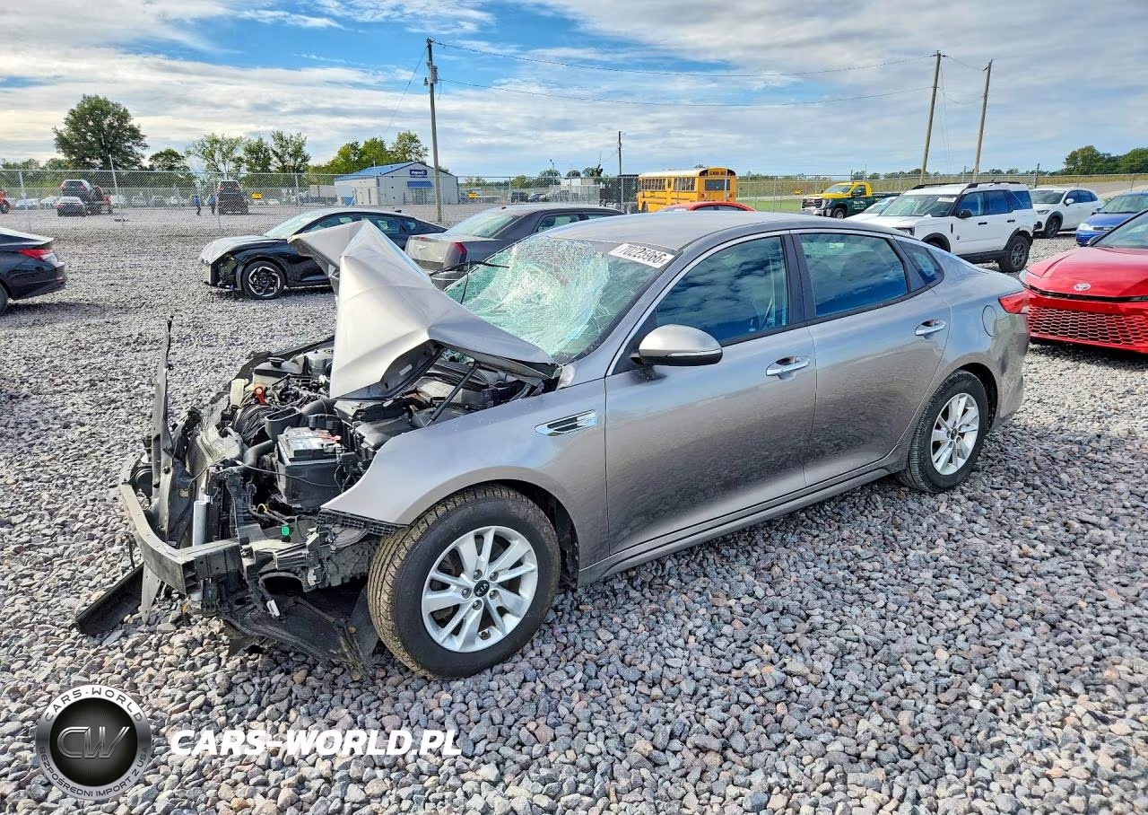 2018 Kia Optima Lx VIN:5XXGT4L39JG210826 - 1