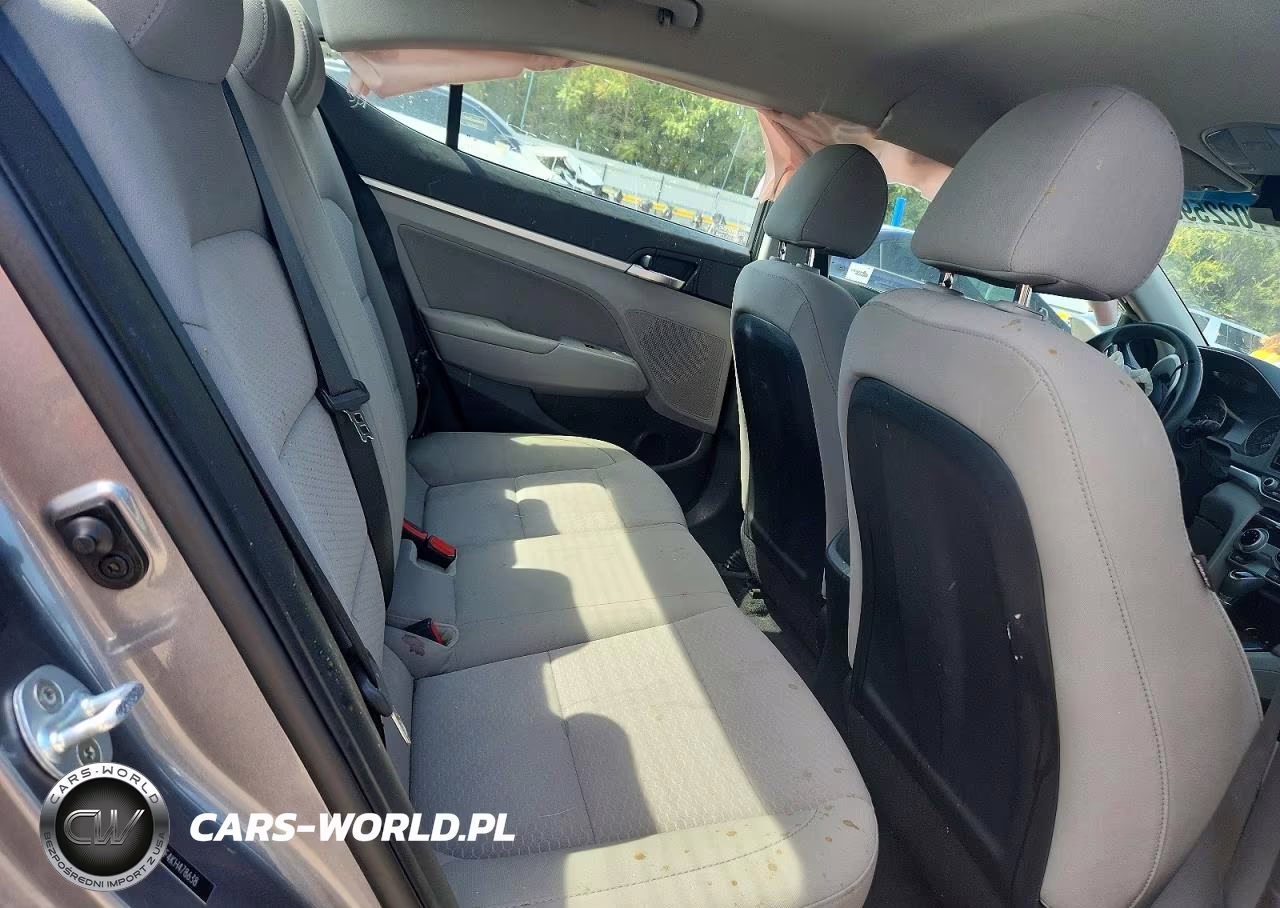 2019 Hyundai Elantra Sel VIN:5NPD84LF4KH478638 - 10