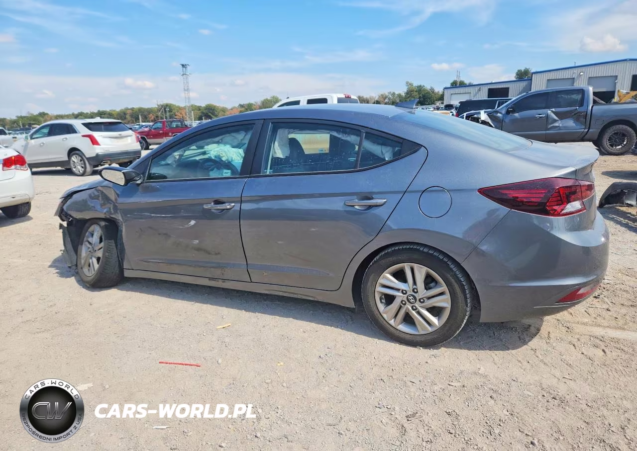 2019 Hyundai Elantra Sel VIN:5NPD84LF4KH478638 - 2