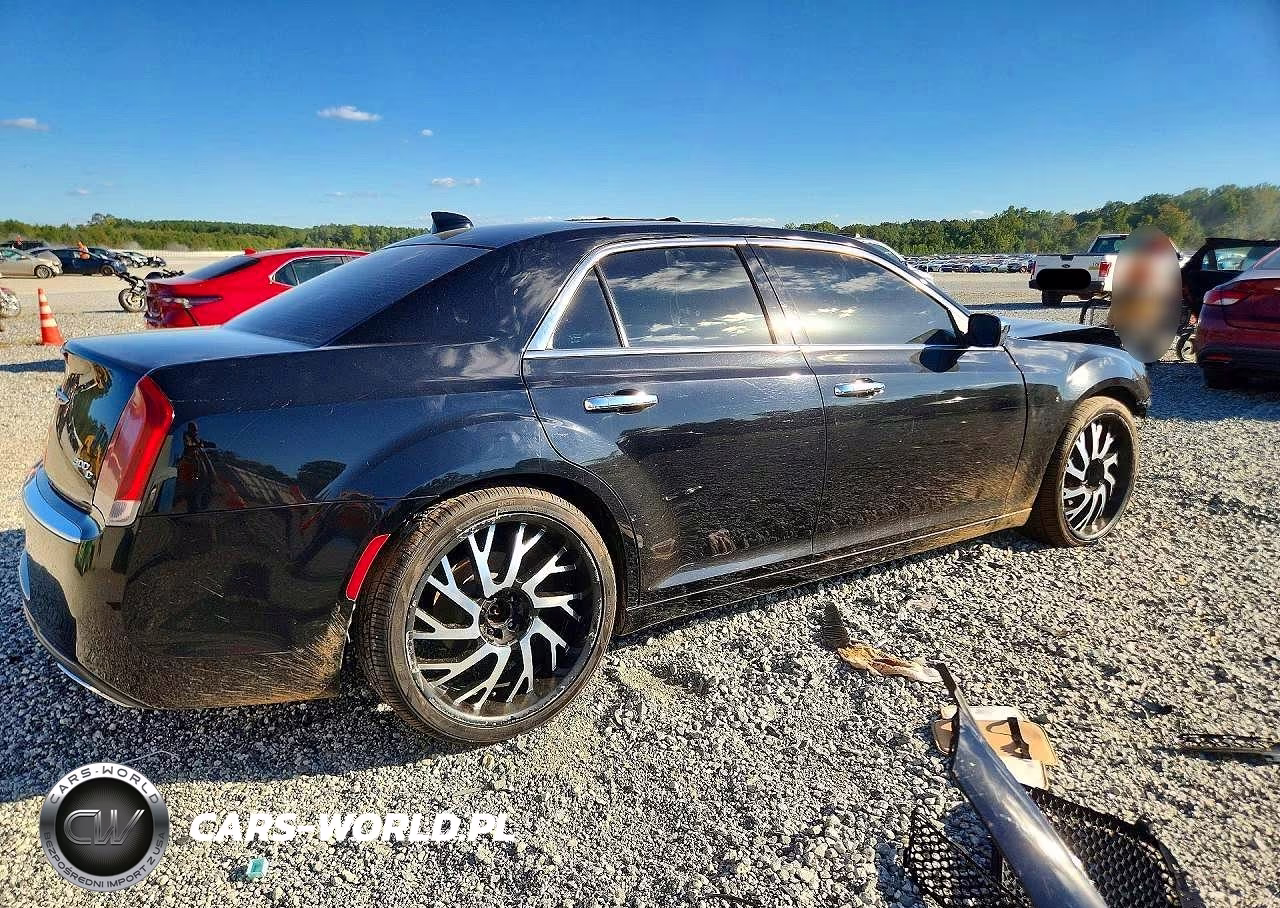 2016 Chrysler 300C VIN:2C3CCAEG9GH359213 - 3