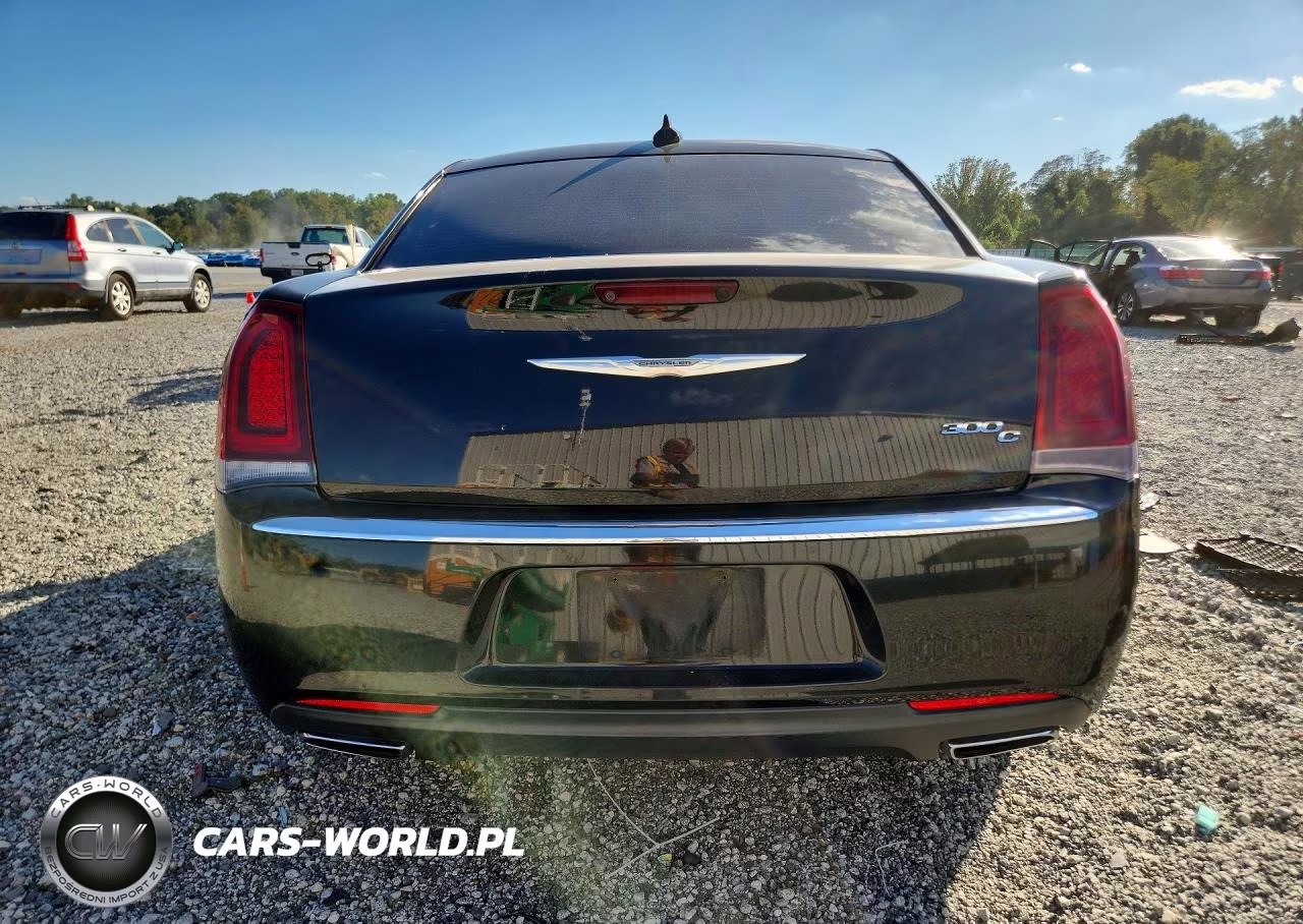 2016 Chrysler 300C VIN:2C3CCAEG9GH359213 - 6