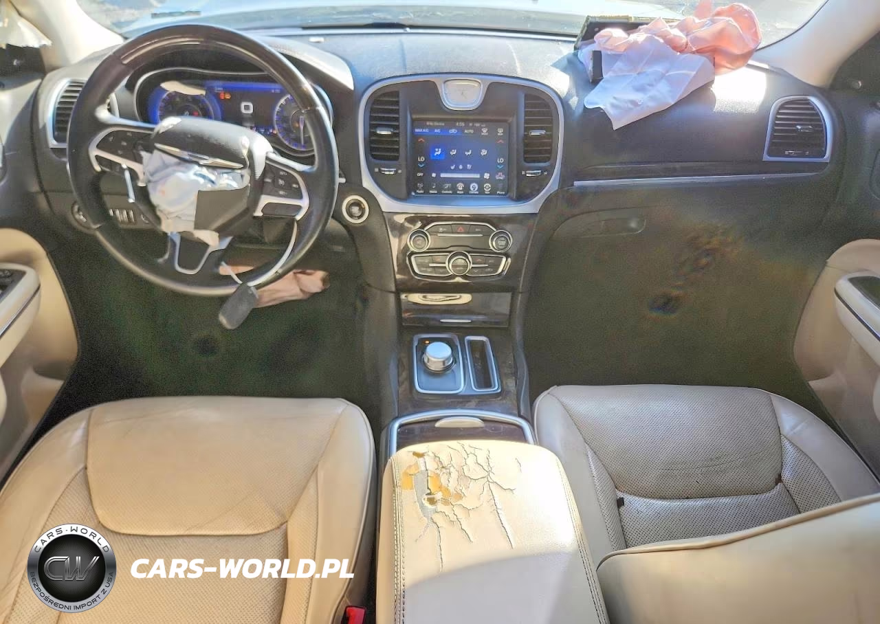 2016 Chrysler 300C VIN:2C3CCAEG9GH359213 - 8