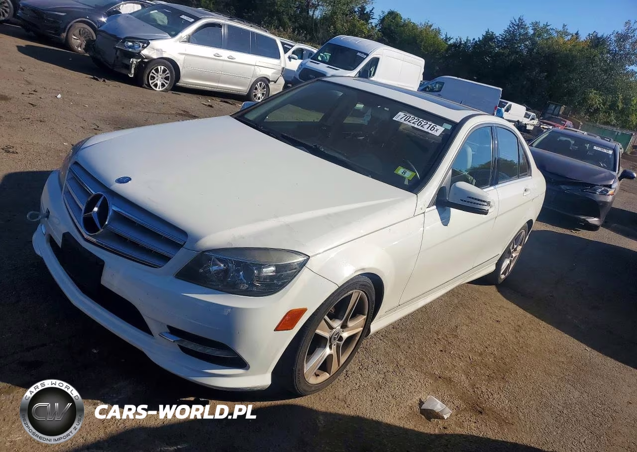 2011 Mercedes-Benz C 300 4Matic VIN:WDDGF8BB6BR155926 - 1