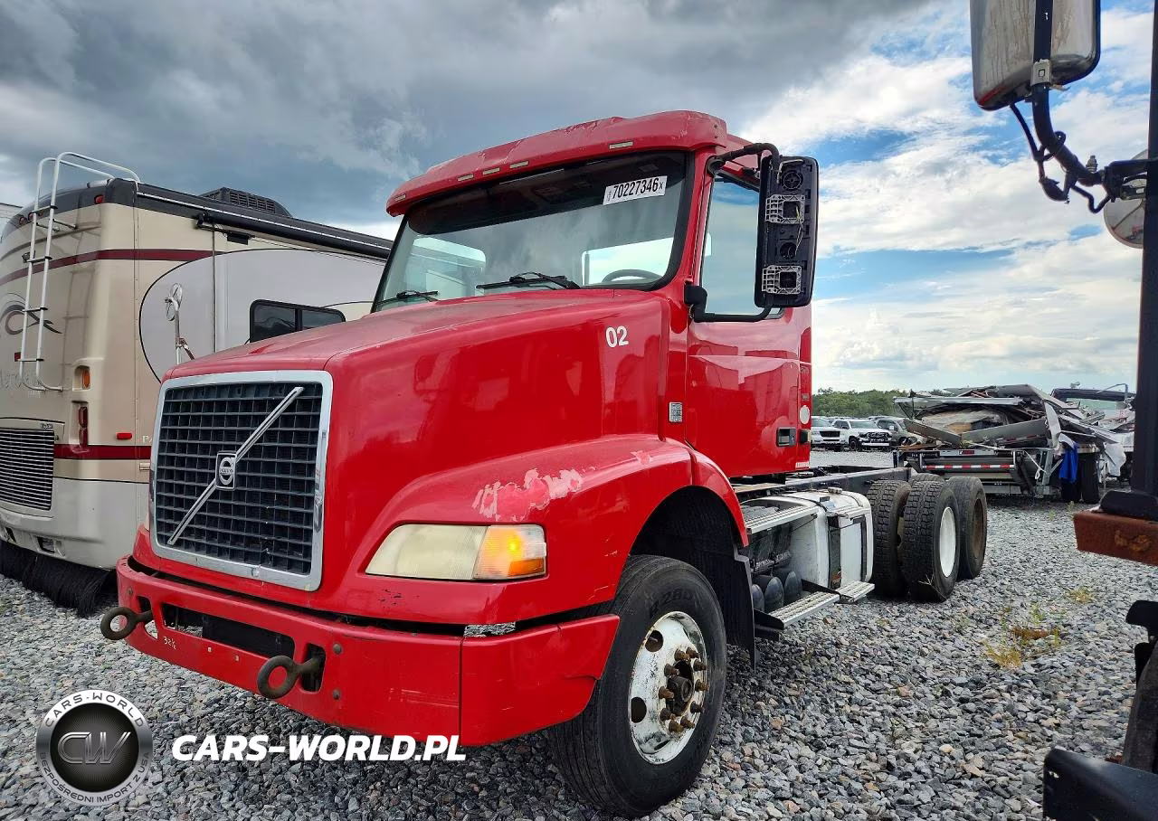 2014 Volvo Vnm Truck Cab And Chassis – zdjęcie 1 z 12