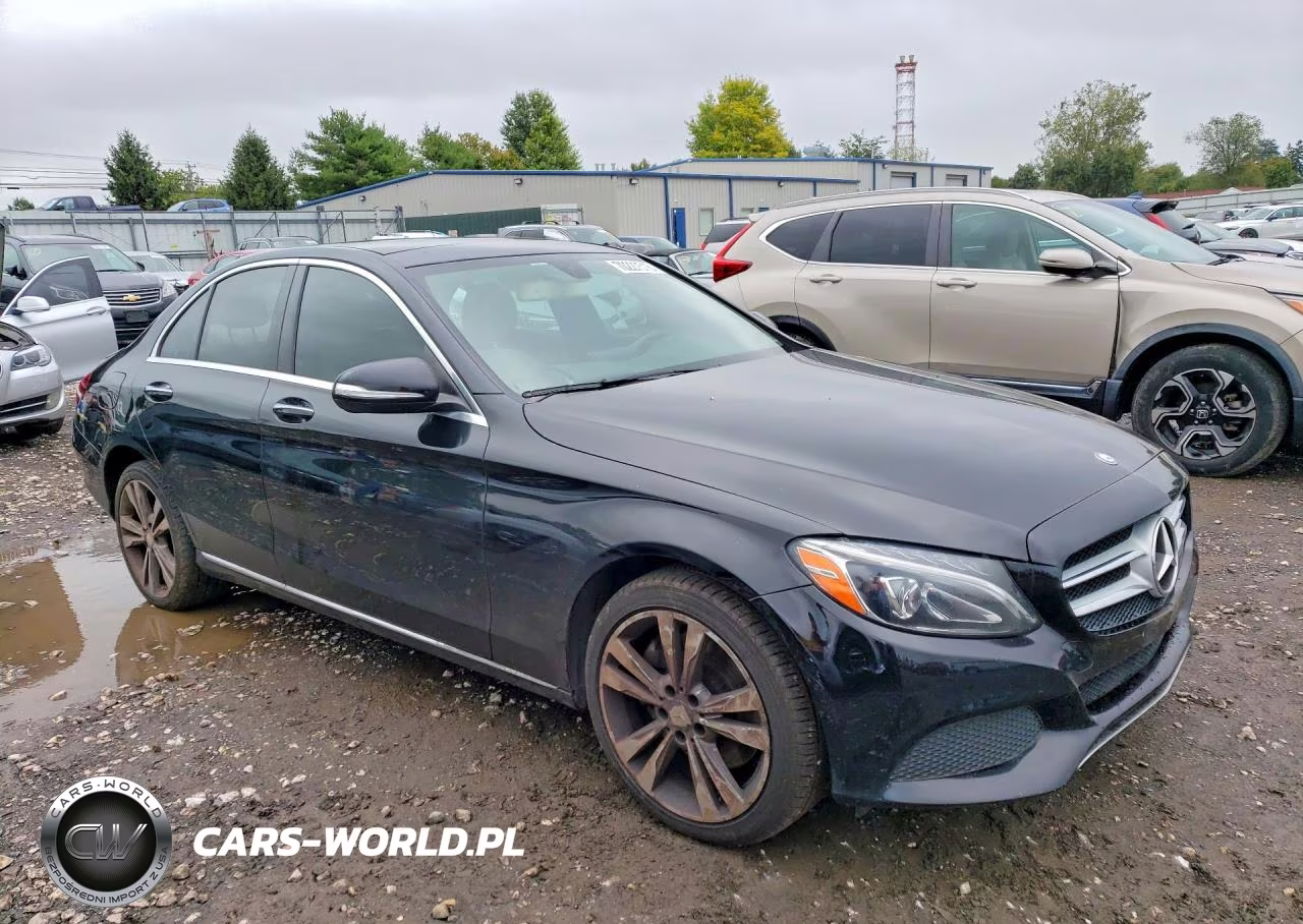 2015 Mercedes-Benz C 300 4Matic VIN:55SWF4KB0FU002600 - 4