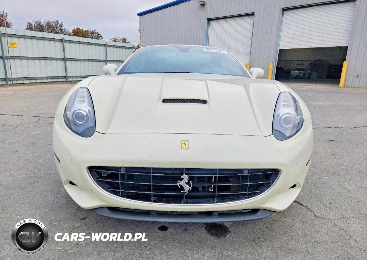 2013 Ferrari California VIN:ZFF65TJA1D0190645 - 5