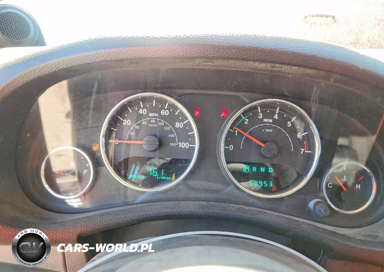 2013 Jeep Wrangler Sport VIN:1C4AJWAG6DL553997 - 9