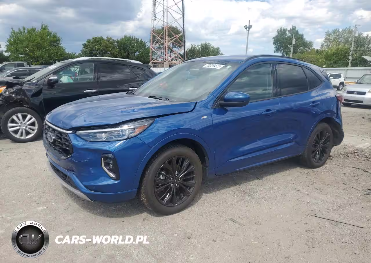 2023 Ford Escape St Line Elite