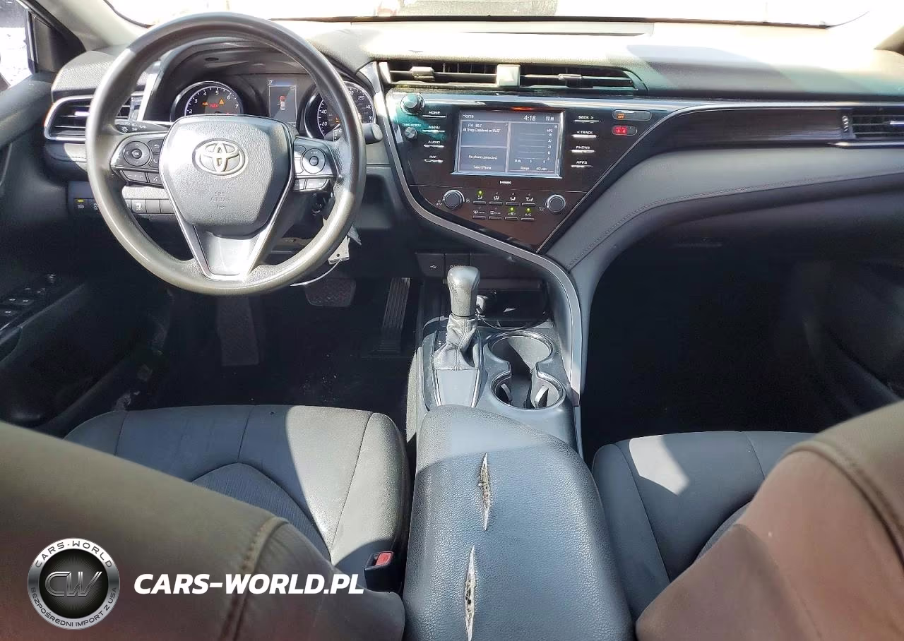 2020 Toyota Camry Le VIN:4T1C11AK2LU934069 - 8
