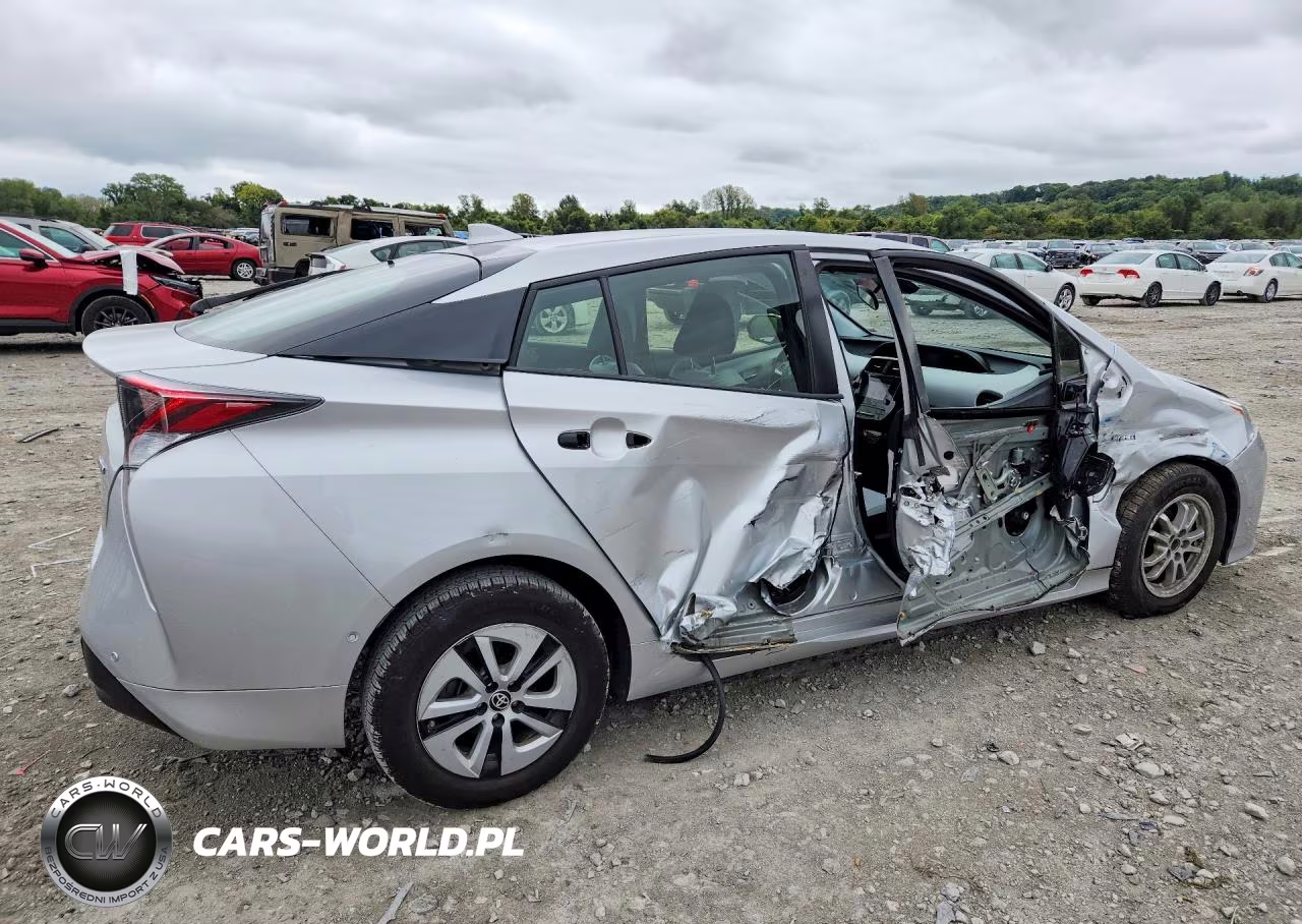 2018 Toyota Prius Two VIN:JTDKBRFU8J3063381 - 3