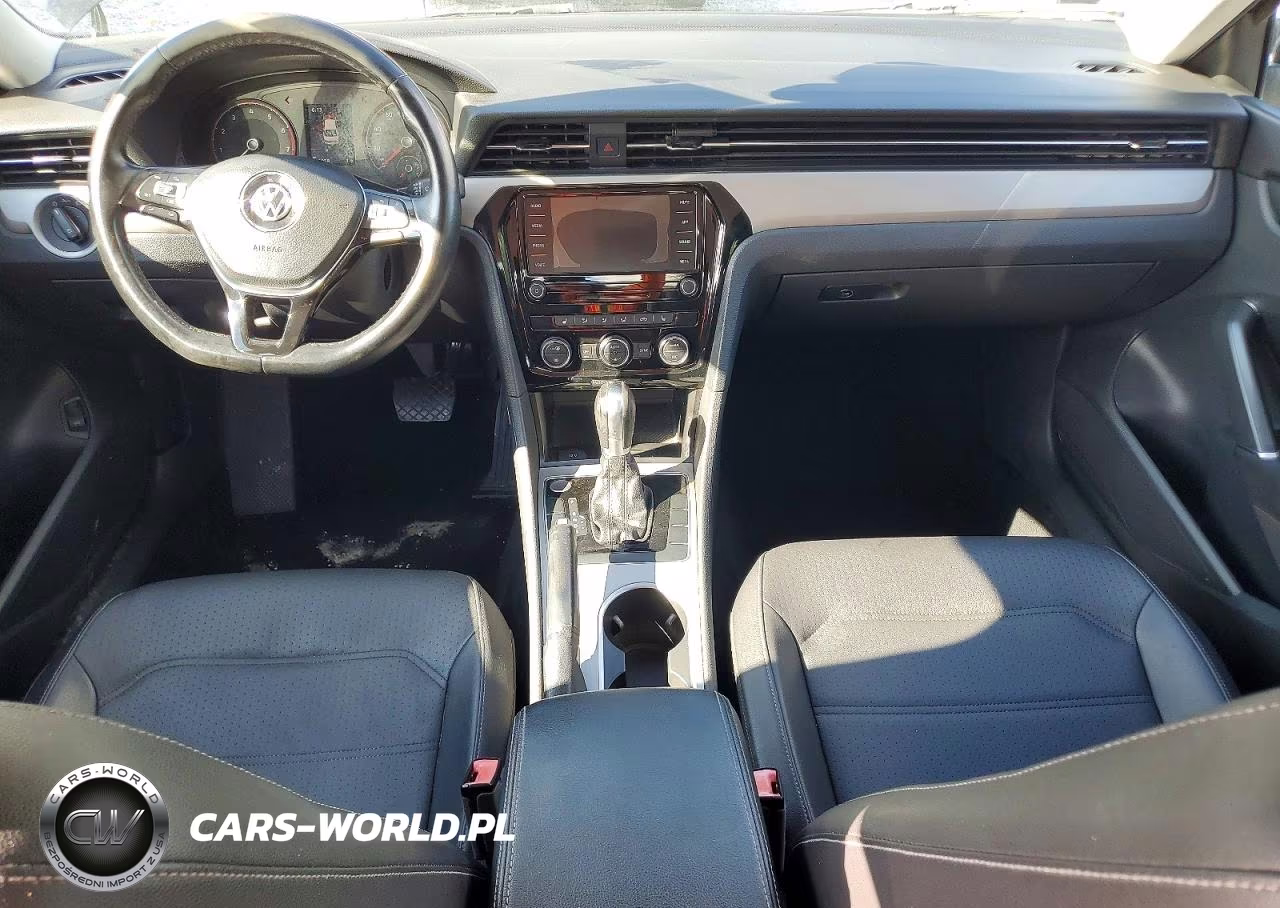 2020 Volkswagen Passat Se VIN:1VWSA7A3XLC010588 - 8