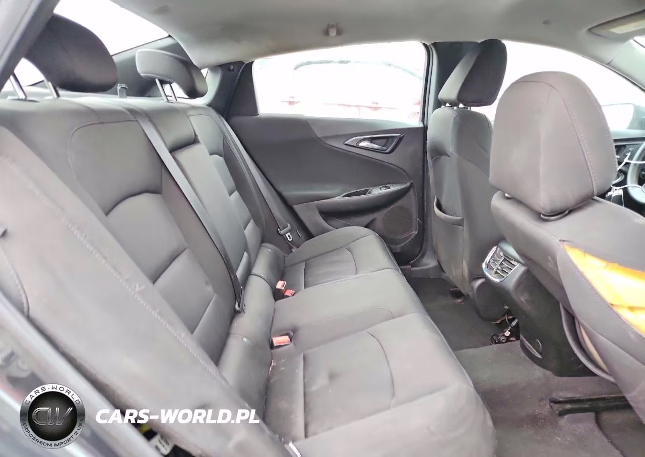 2018 Chevrolet Malibu Lt VIN:1G1ZD5ST6JF247272 - 10