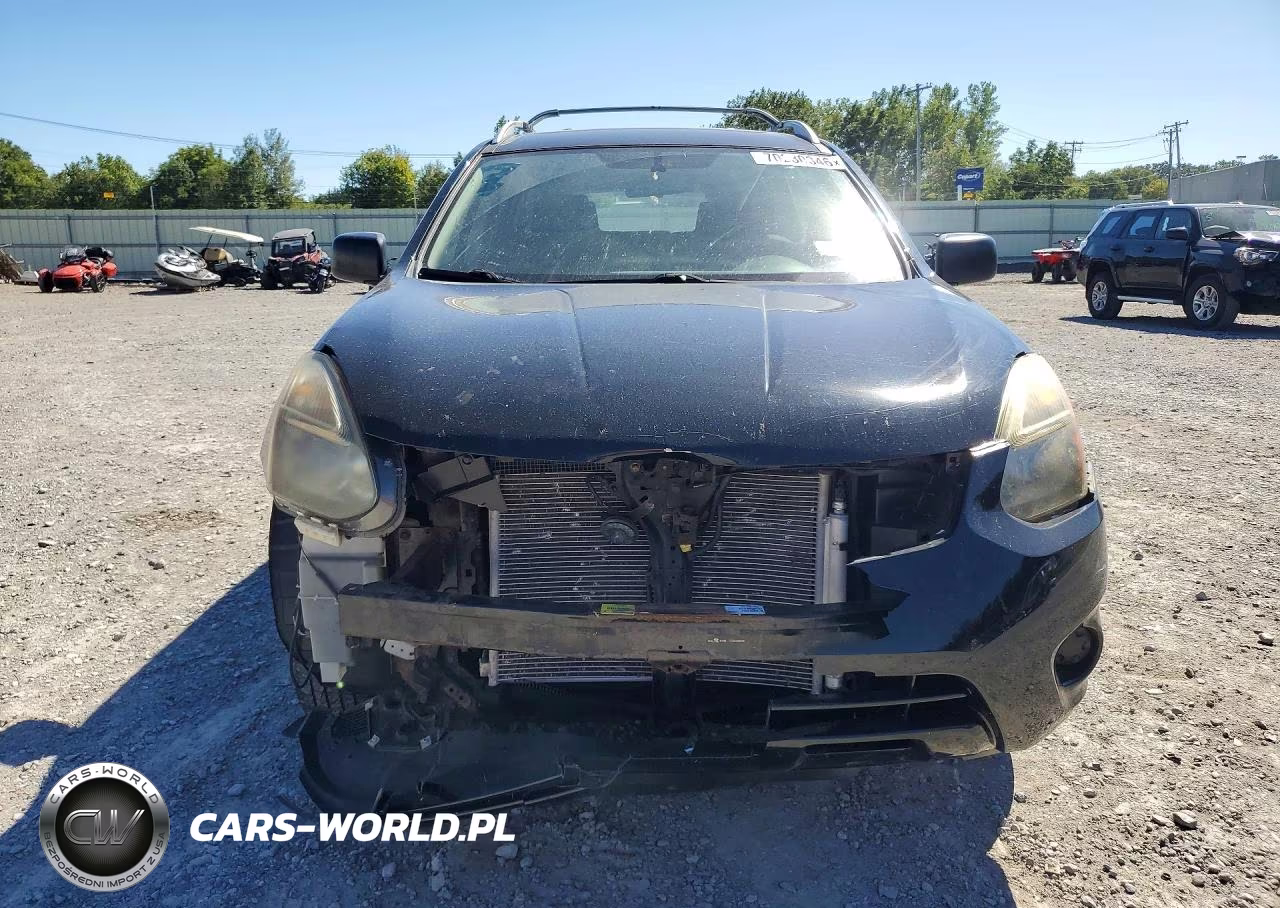 2015 Nissan Rogue Select S VIN:JN8AS5MV1FW756576 - 5